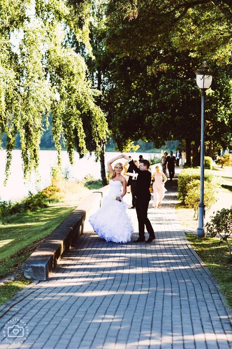 kaunas wedding photography, European Destination Wedding Photographer, Destination wedding portraits, eastern european wedding