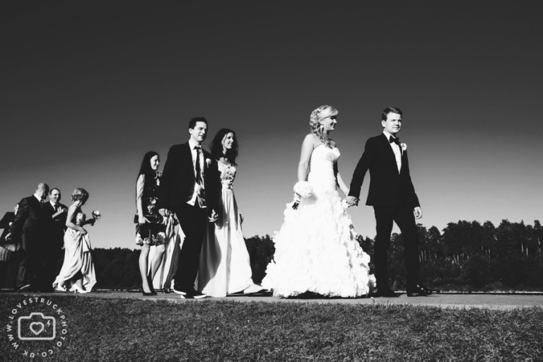 destination wedding photography, European Destination Wedding Photographer, wedding group shots