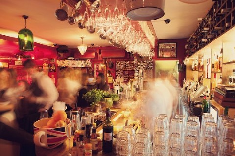 london wedding photographer barts chelsea cloisters lovestruckphoto