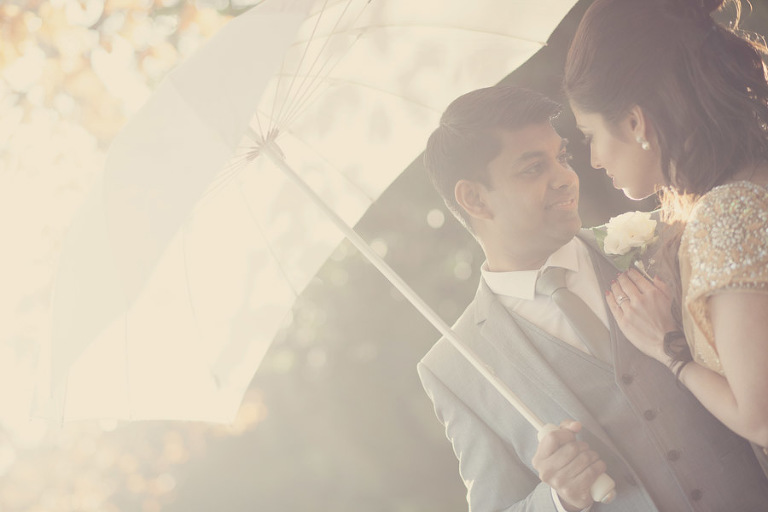 avenham park edding photography, preston wedding photography, lancashire wedding photography, indian wedding photography, quirky indian wedding photography, lovestruckphoto