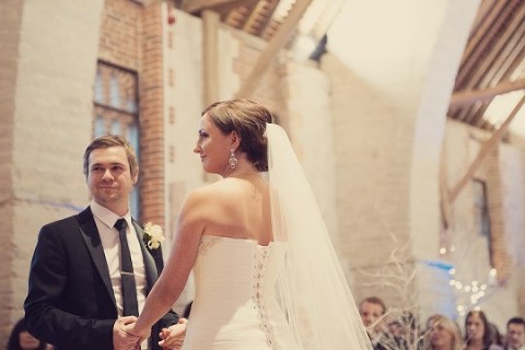 vintage barn wedding, tithe barn wedding, vintage wedding photography