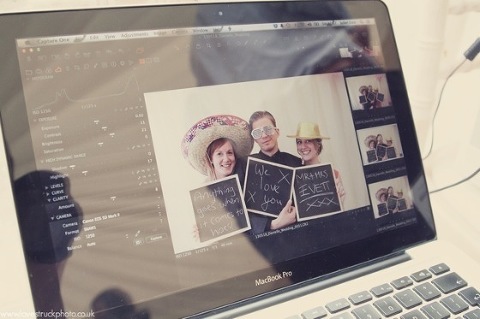 Vintage Wedding Photobooth