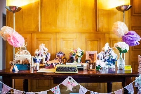 moggerhanger park wedding, country house wedding, quirky wedding photography