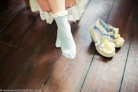 moggerhanger park wedding, country house wedding, quirky wedding photography