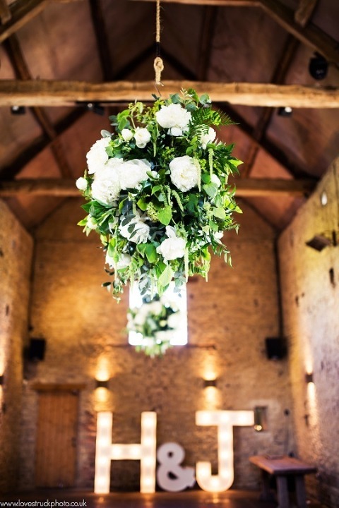 cripps barn wedding photography, oxfordshire wedding photography, cotswold wedding photography