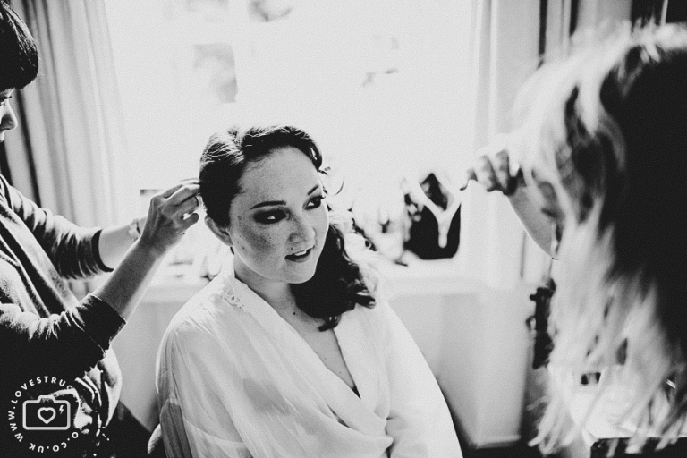 oxfordshire wedding photography, cripps barn wedding