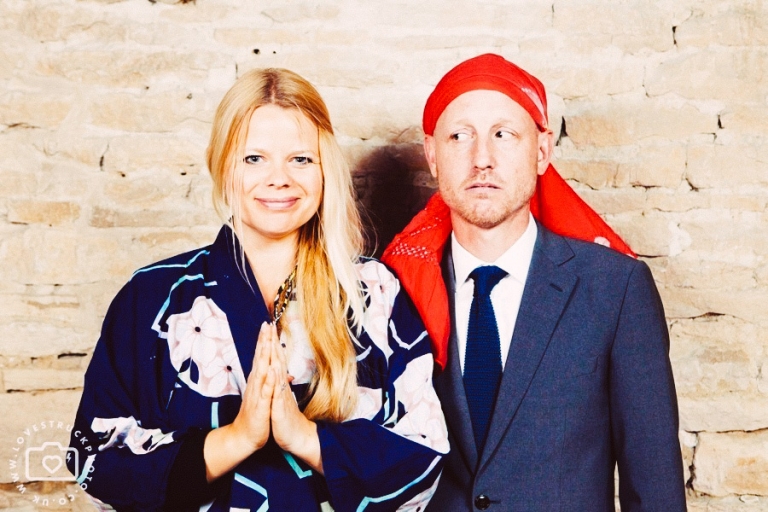 funny wedding photobooth, quirky wedding photobooth in cripps barn