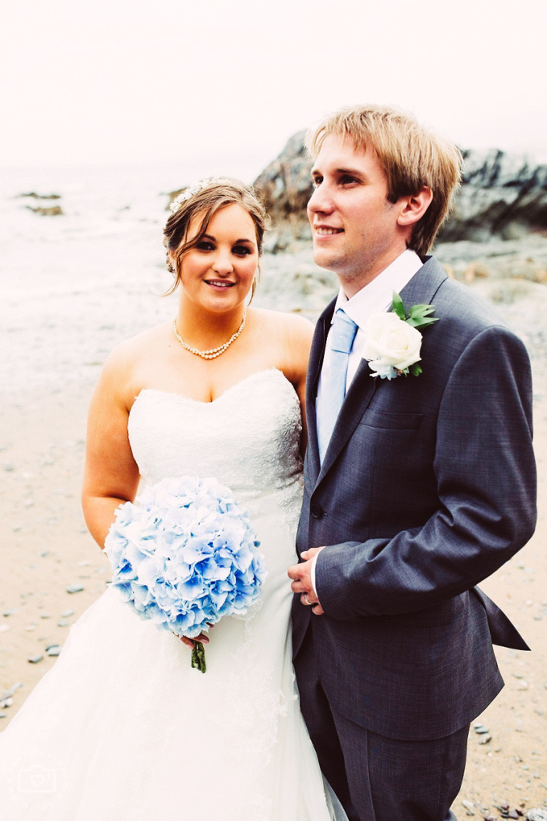 seaside cornwall wedding, seaside wedding portraits