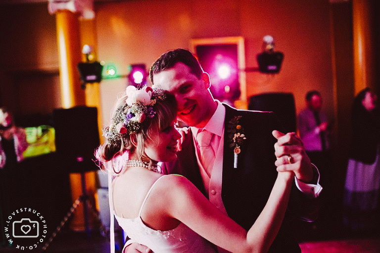 wedding first dance photos