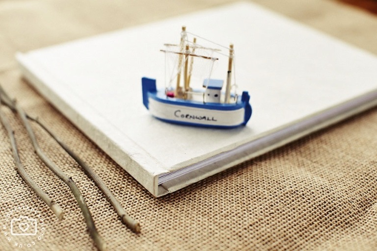 rustic wedding album, coffeetable wedding album, lovestruckphoto