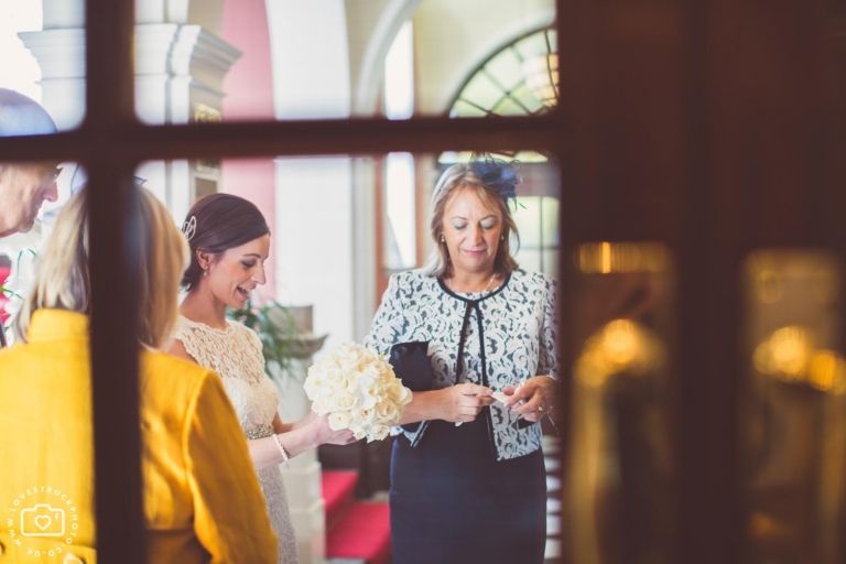 London Kensington & Chelsea Wedding Ceremony, Kensington And Chelsea Registry Office Wedding
