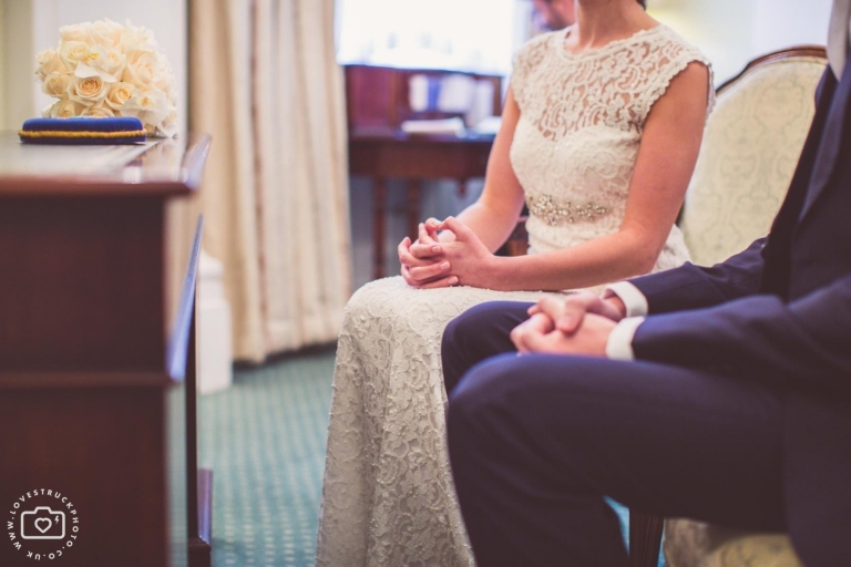 London Kensington & Chelsea Wedding Ceremony, Kensington And Chelsea Registry Office Wedding