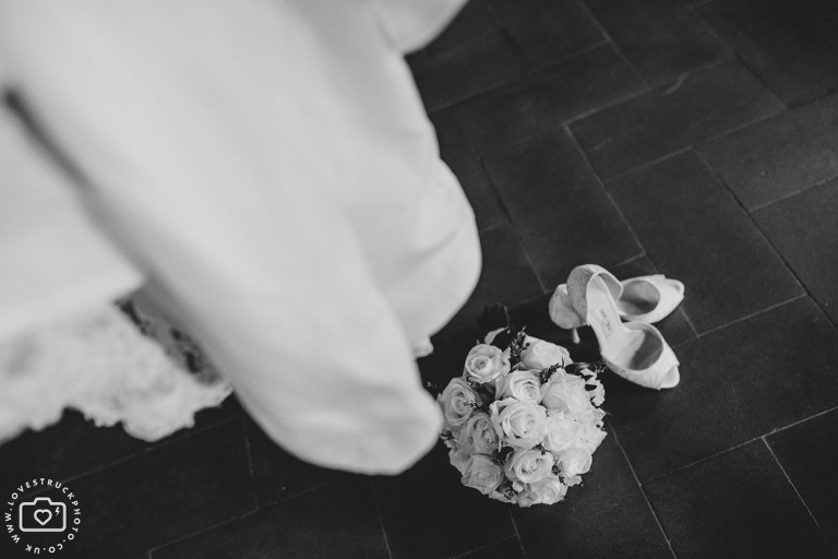 Bridal preparations in Castello Di Gargonza, Arezzo
