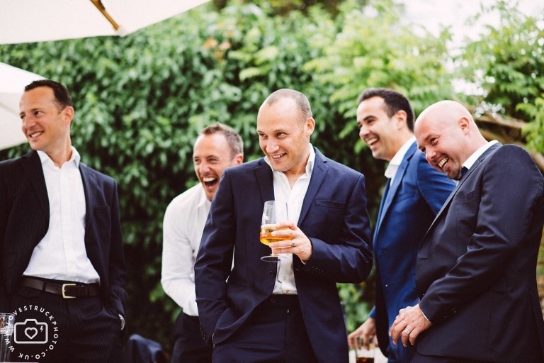 funny groomsmen photos, fun wedding photography