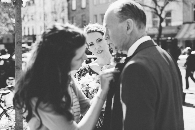Islington town hall wedding, quirky wedding photography