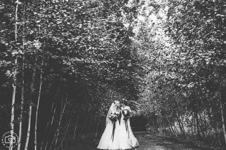 barn wedding cotswolds, cripps barn wedding, same sex wedding photographs
