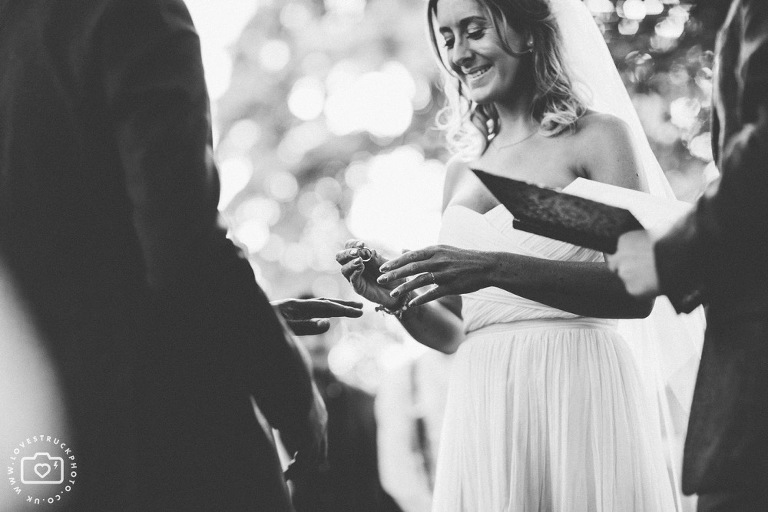 quirky outdoor london wedding, regents park wedding ceremony