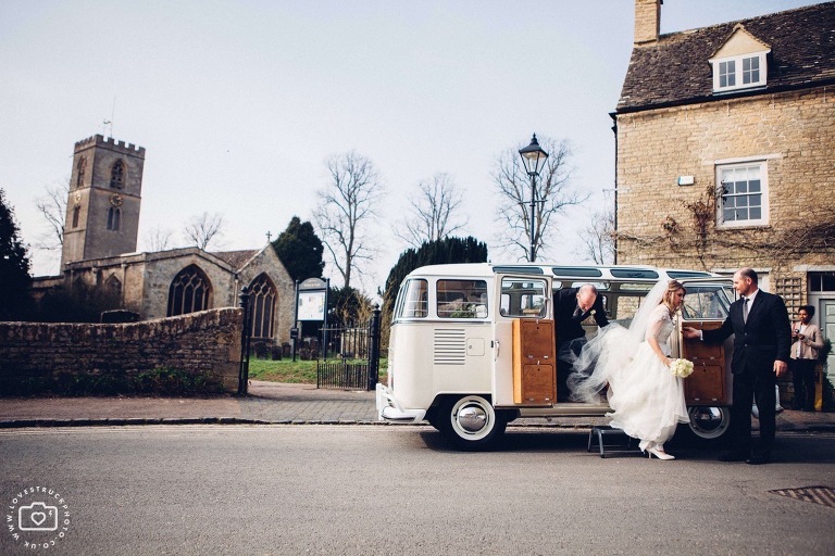 charlbury church wedding, oxfordshire wedding photography
