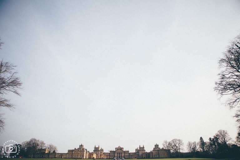 blenheim palace wedding photography, quicky wedding couple photoshoot, oxfordshire wedding portrait shoot, dreamy wedding portraits